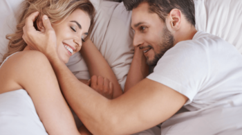 Amici di letto? Ecco le regole per divertirsi senza soffrire