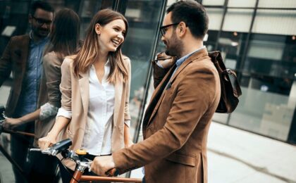 Come tenere gli occhi dell’uomo che desideri su di te e solo su di te